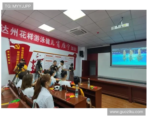 热心市民杰伦布朗发起慈善保龄球赛队友教练及工作人员积极参与助力公益